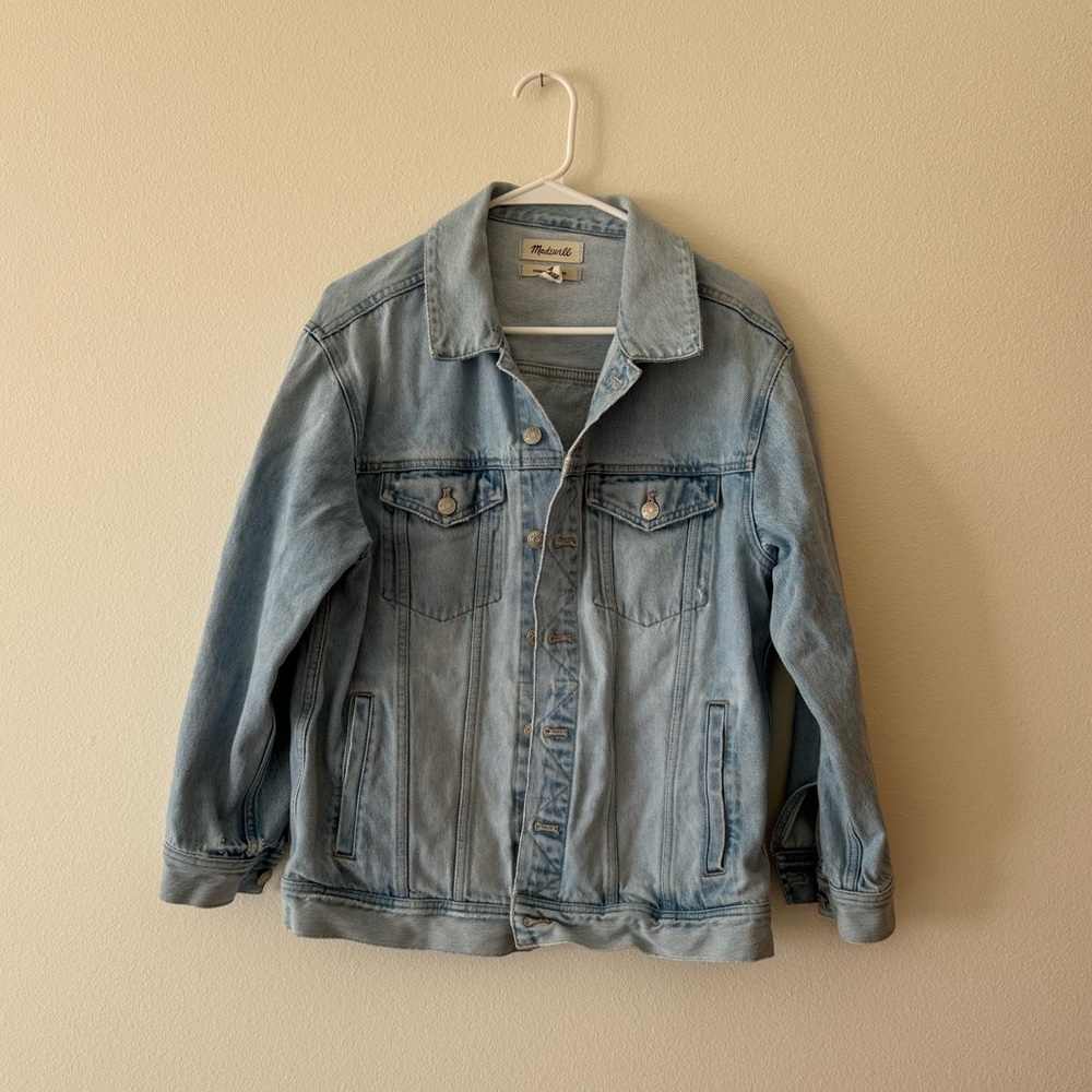Madewell Oversized Trucker Jean Jacket - Small